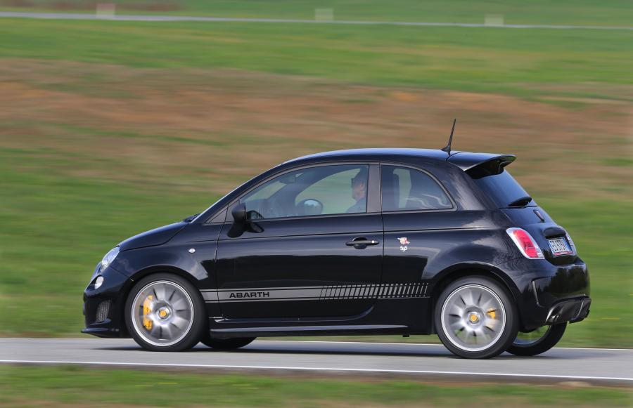  Abarth 595 Competizione 2012 года  (фото 13 из 47)